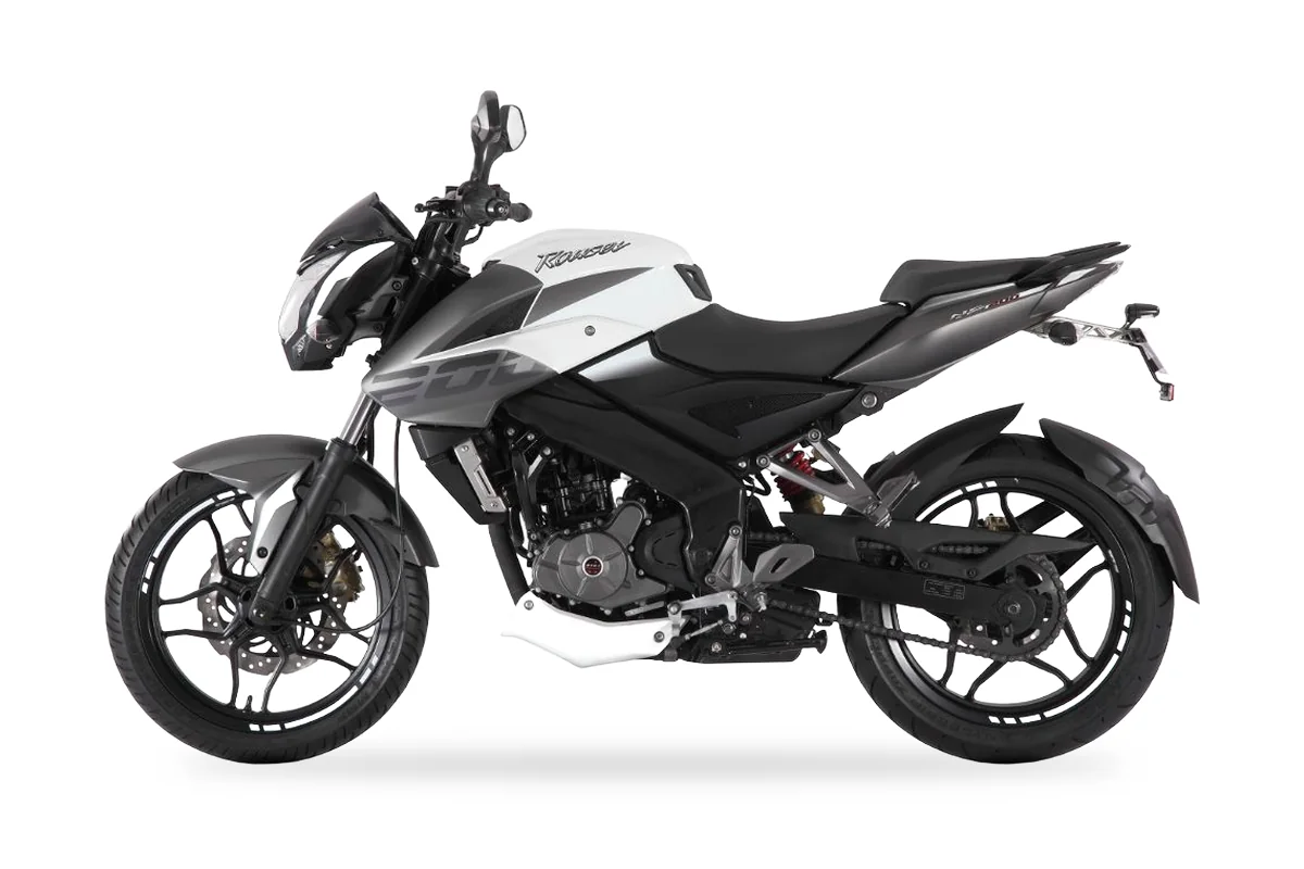 Bajaj Rouser NS200, vista lateral