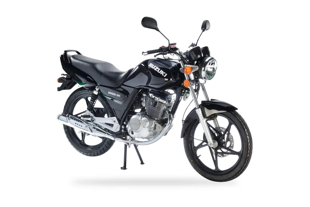Suzuki GN 125, vista lateral